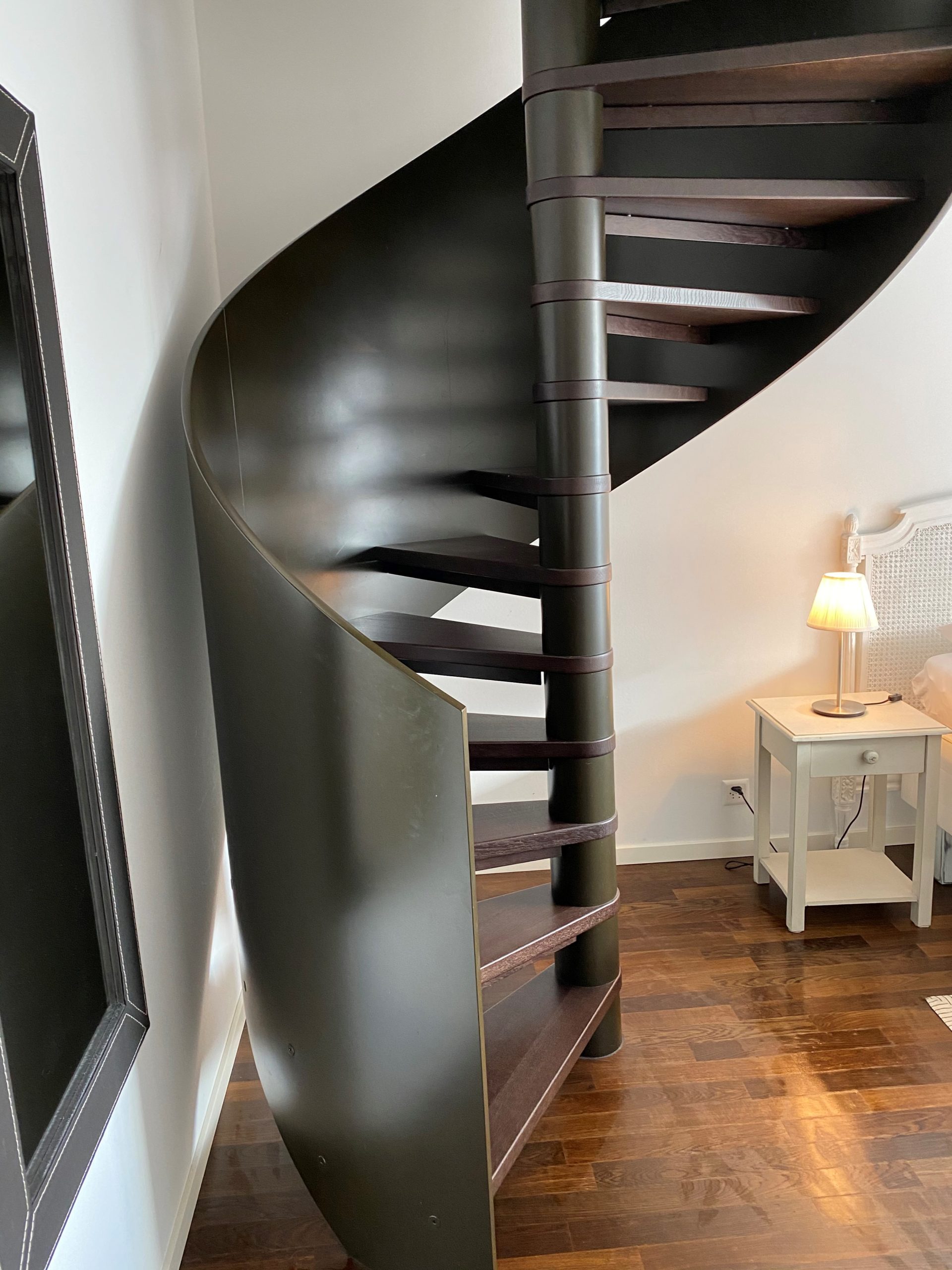 Rue Beau-Séjour 8, Lausanne - 2,5 pièces - 5/6ème (Duplex) - C06.13 31
