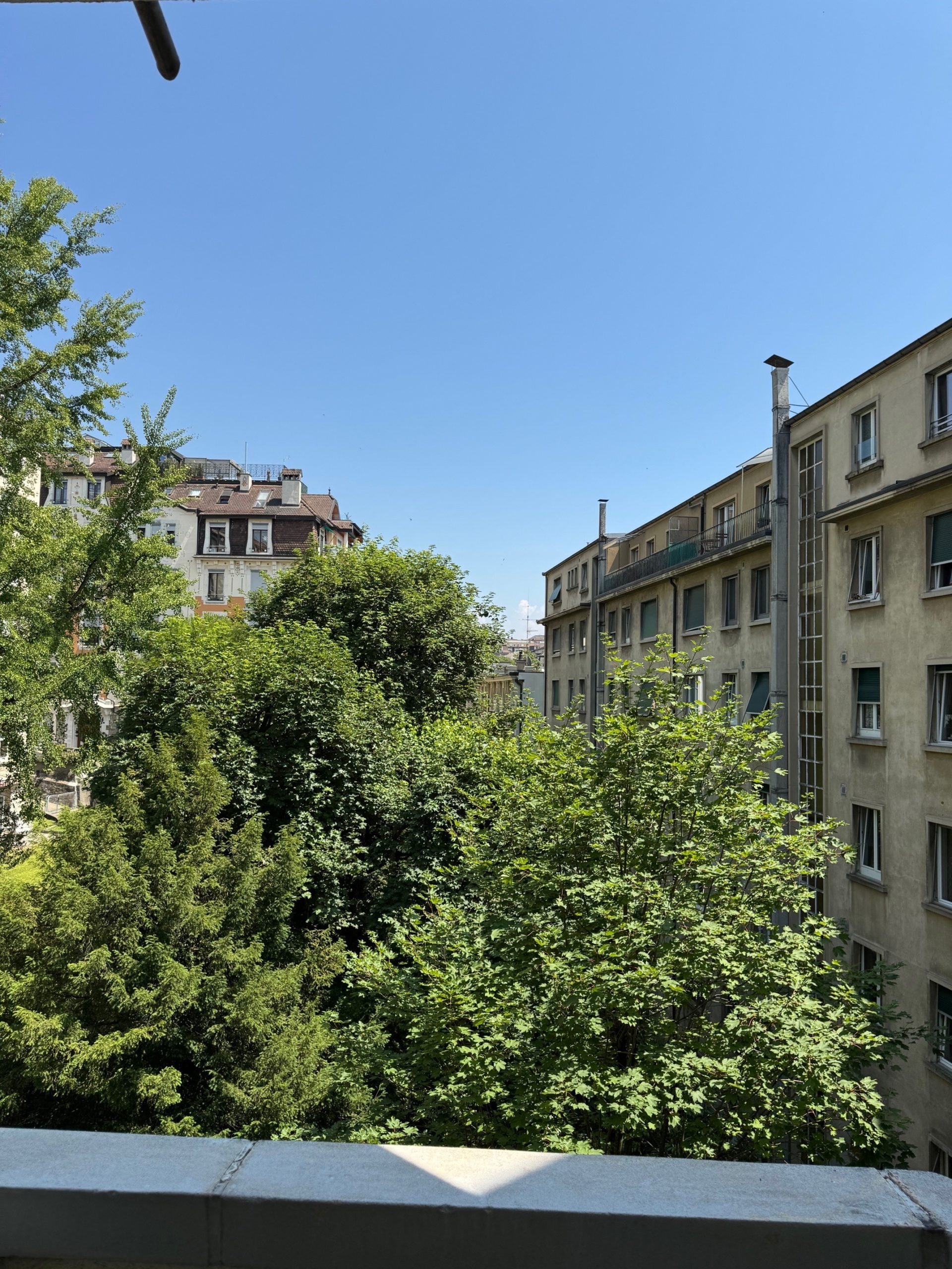 Avenue de la Gare 40/ Av. Sainte-Luce - 2.5 pièces - 4ème, Lausanne 8